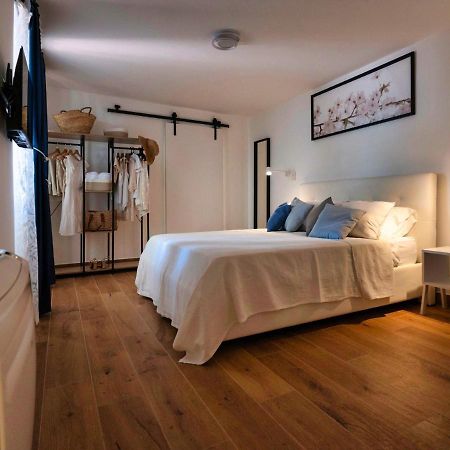 Diomira Apartment Taormina Buitenkant foto
